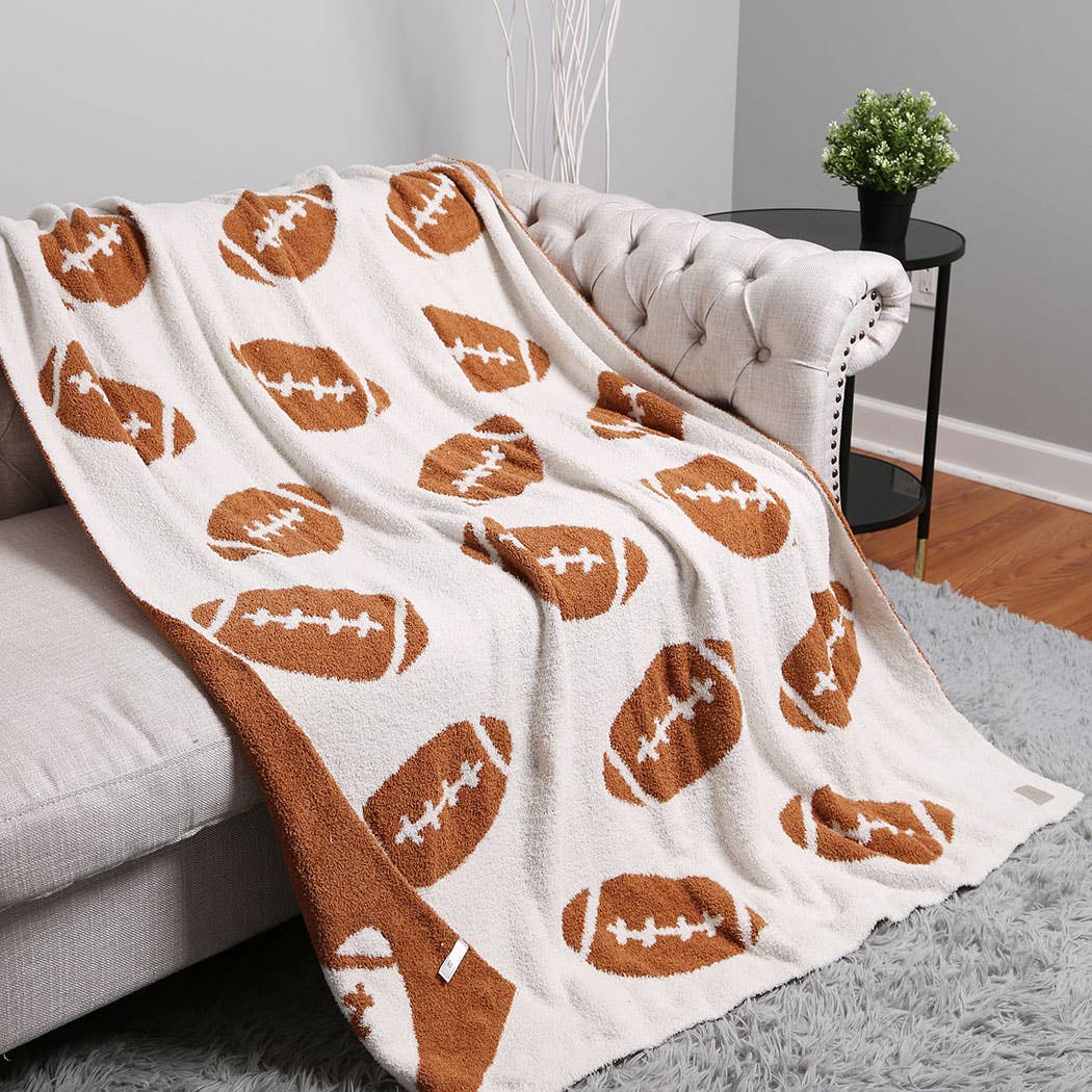 Football Patterned Throw Blanket football-print detail